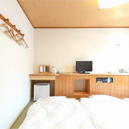 Business Hotel Yanagi Kitakyushu Kokura Exteriör bild