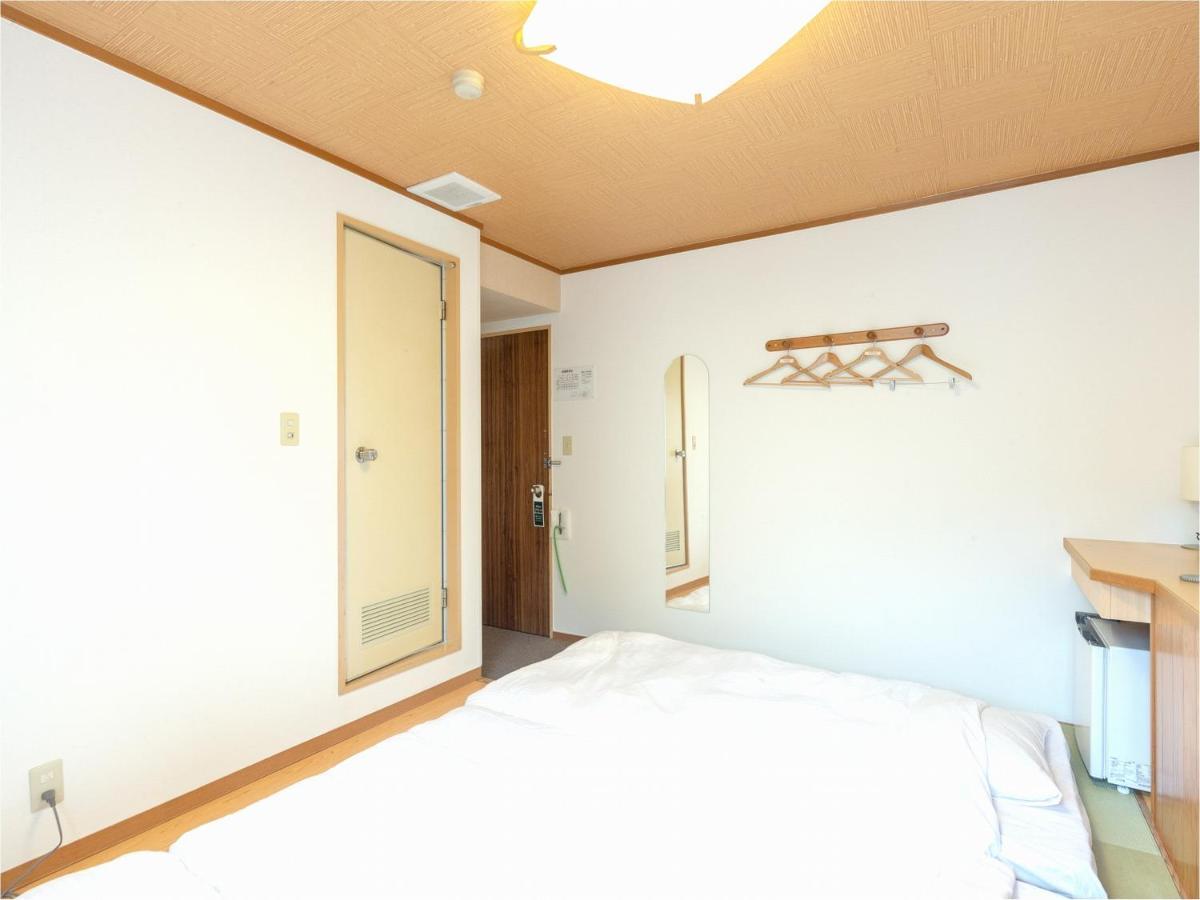 Business Hotel Yanagi Kitakyushu Kokura Exteriör bild